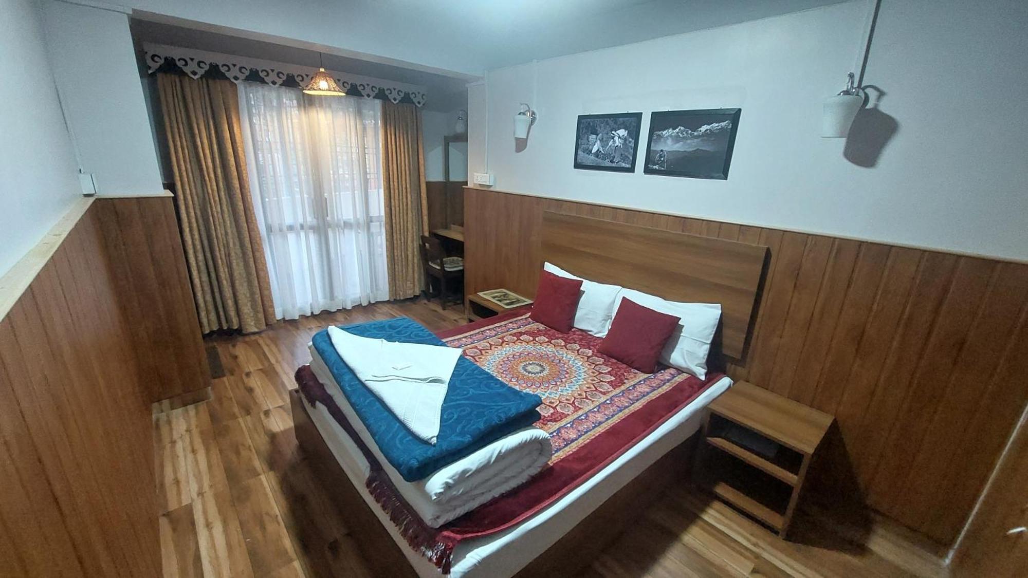 Indivar Homestay دارجيلنغ المظهر الخارجي الصورة
