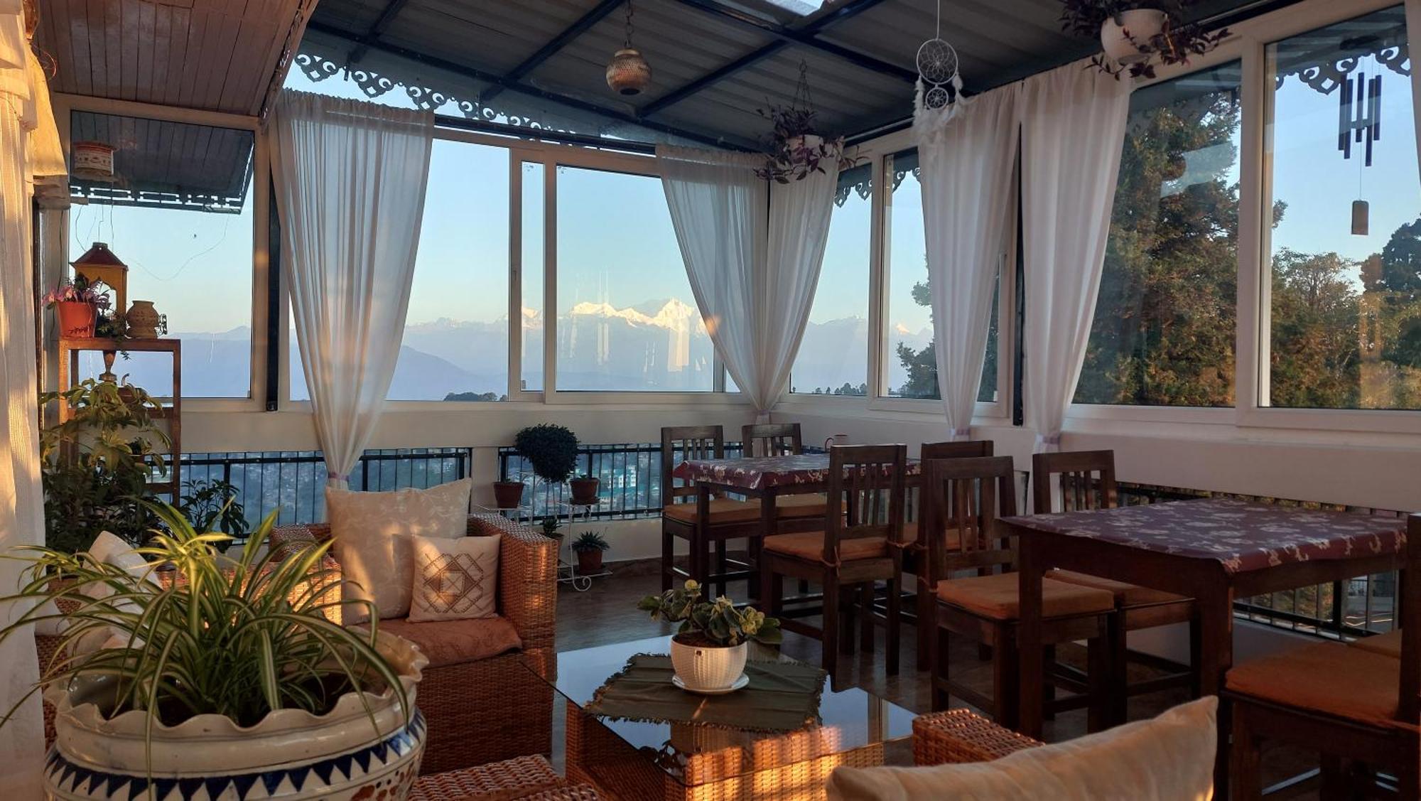 Indivar Homestay دارجيلنغ المظهر الخارجي الصورة